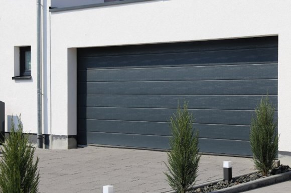 Comment automatiser une porte de garage ?